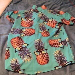 Fun pic apple collared shirt